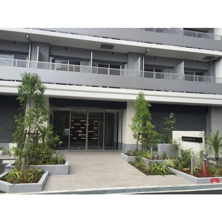 コンフォリア江坂広芝町0710の外観