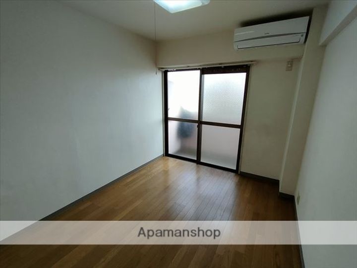 MUSE上山手の内装