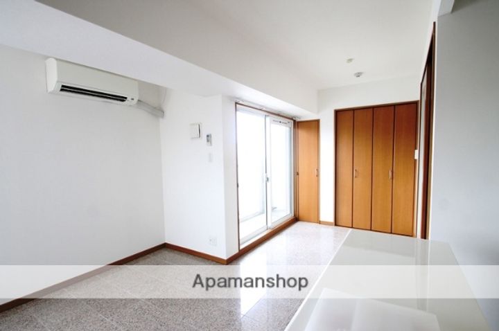 リバーコートの内装