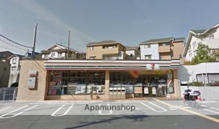 HILLTOP千里山の周辺