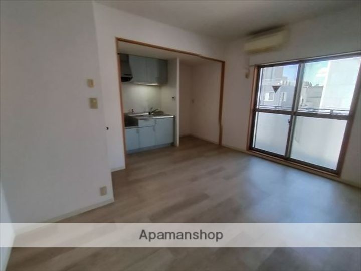 ASTIA−Ⅴの内装