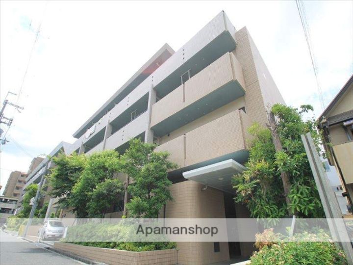 大阪府吹田市佐井寺南が丘の賃貸マンションの外観