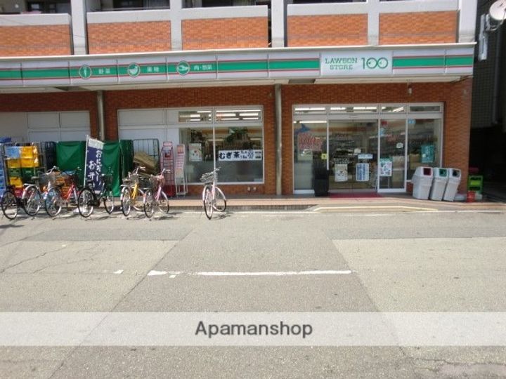 グランパシフィック十三の周辺