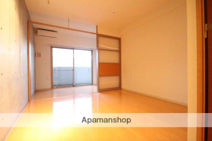 LA DOUCEUR江坂の内装