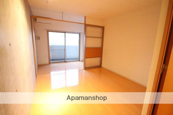 LA DOUCEUR江坂の居間