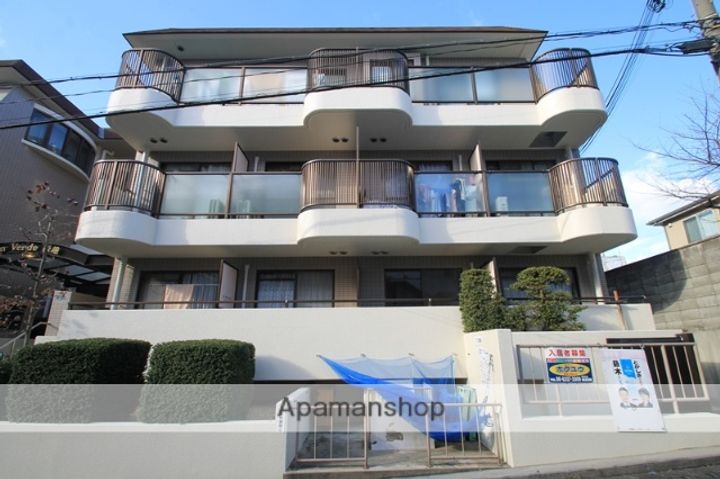 グランヴェルデ緑地の外観