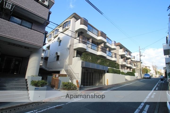 グランヴェルデ緑地の外観