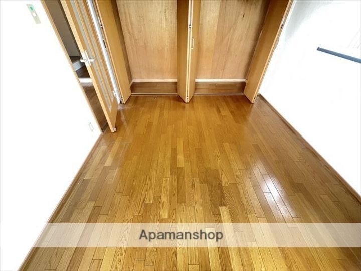 エステート小松の内装