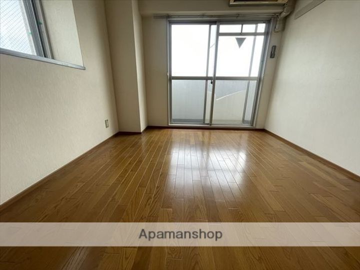 エステート小松の内装