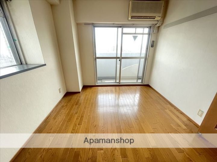 エステート小松の内装