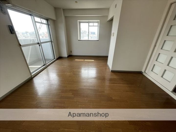 エステート小松の内装