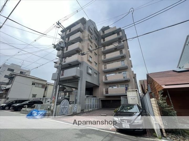 エステート小松の外観