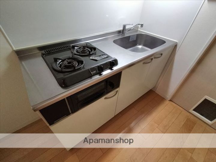 TMK江坂のキッチン