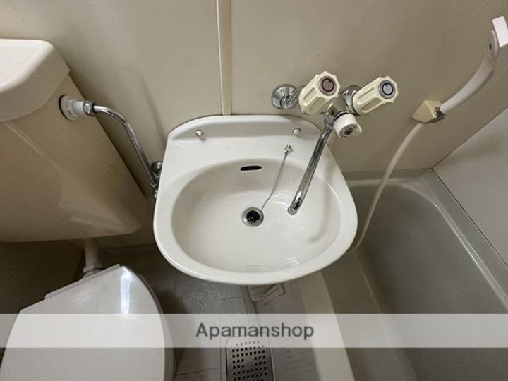 H・R下新庄の内装