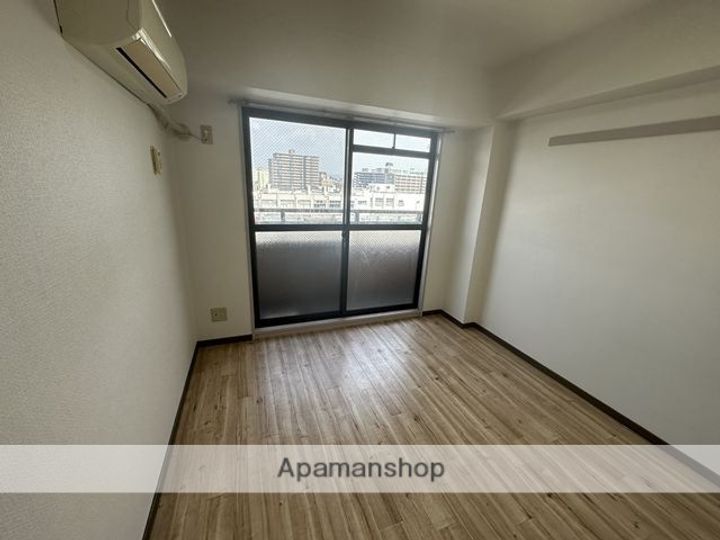 H・R下新庄の内装