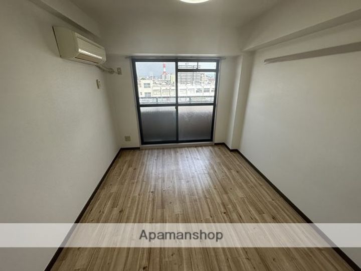 H・R下新庄の居間