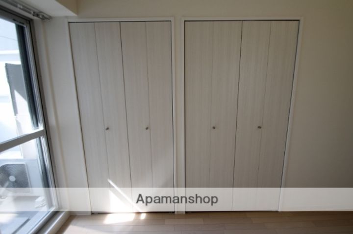 オリエンタル江坂の内装