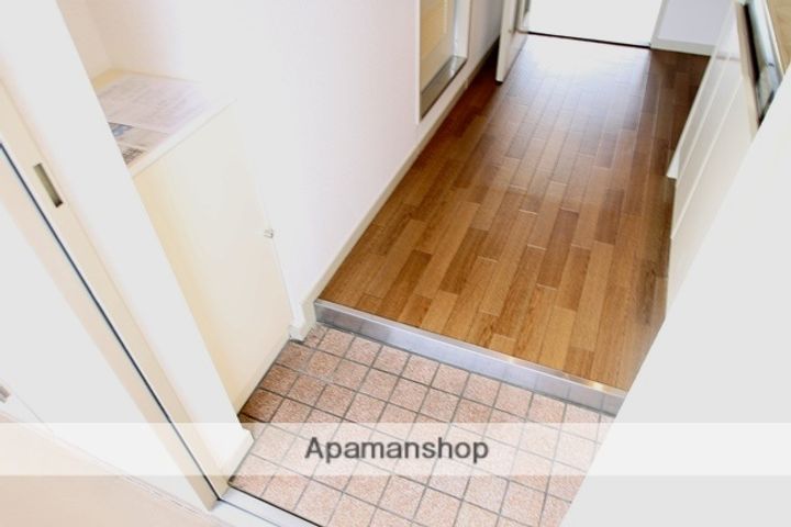 大桐ハイツ北の玄関