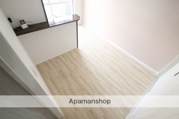 ウインドヒル三国の居間