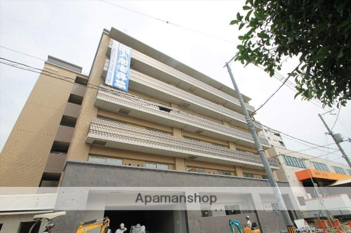 ハーヴェスト江坂の外観