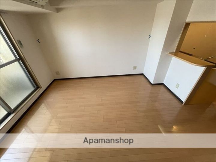 フローライト上新庄駅前の内装