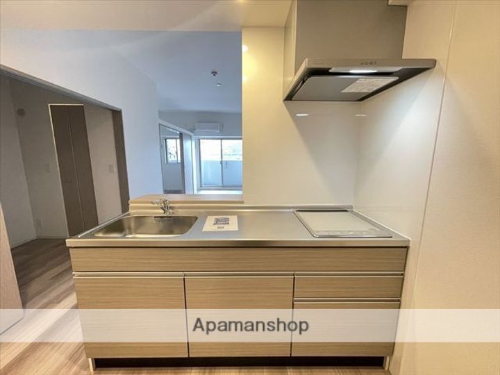 ARTIZA緑地公園のキッチン