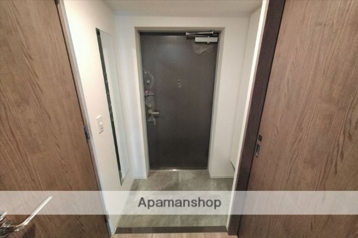 ARTIZA緑地公園の玄関