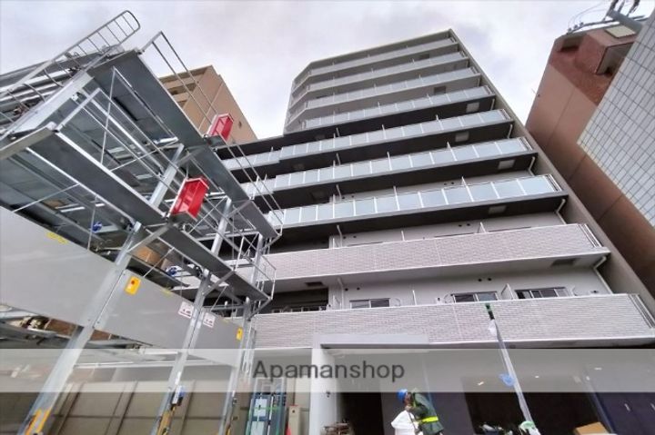 ARTIZA緑地公園の外観