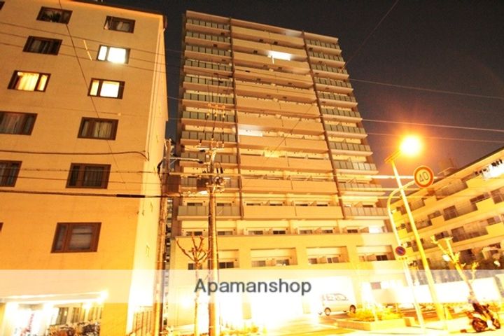 レジディア新大阪の外観