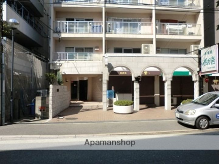 ハイツ新和の外観