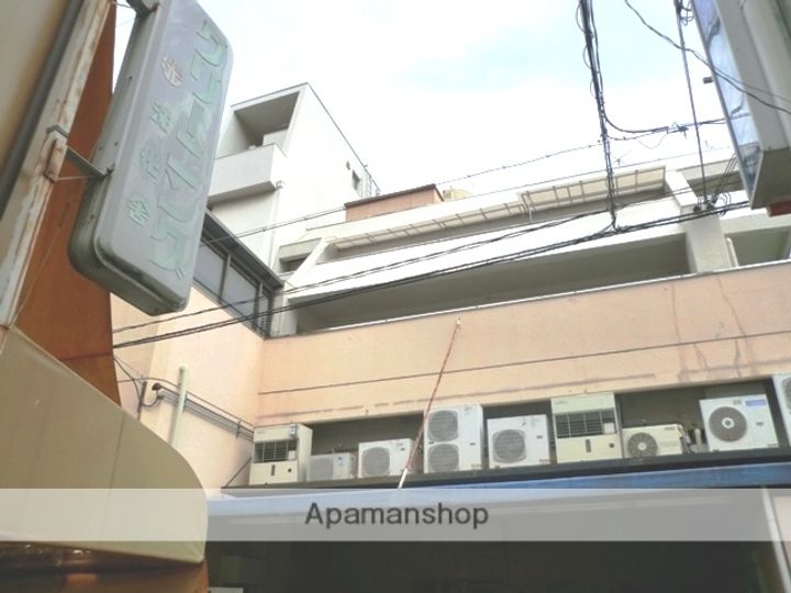 淀川中央マンションの外観