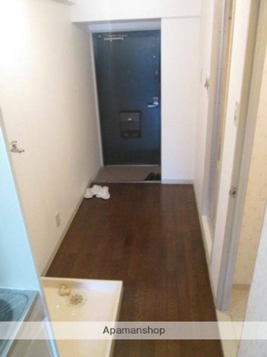 エクシード菅野の玄関