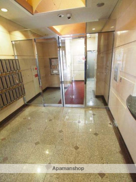 シャトー弁天弐番館の外観