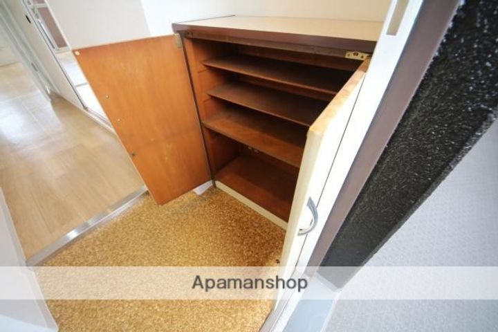 ポートヴィラメイセイの内装