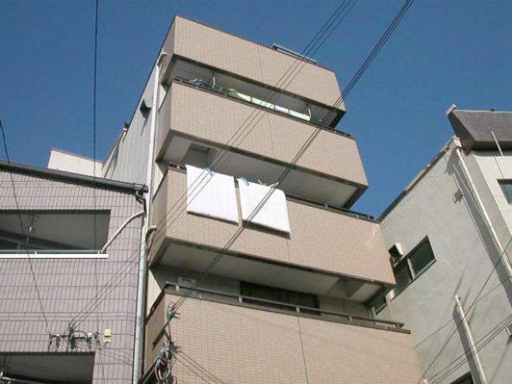 メゾンシルクの外観