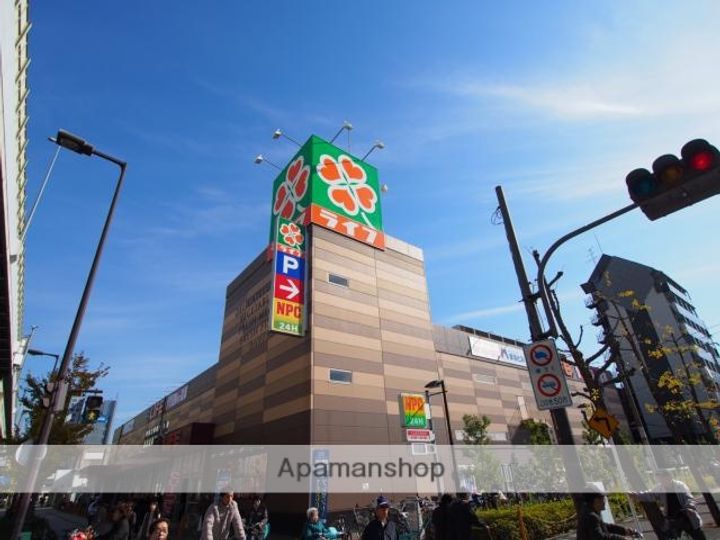 シンエイアド中央大通りビルディングの周辺