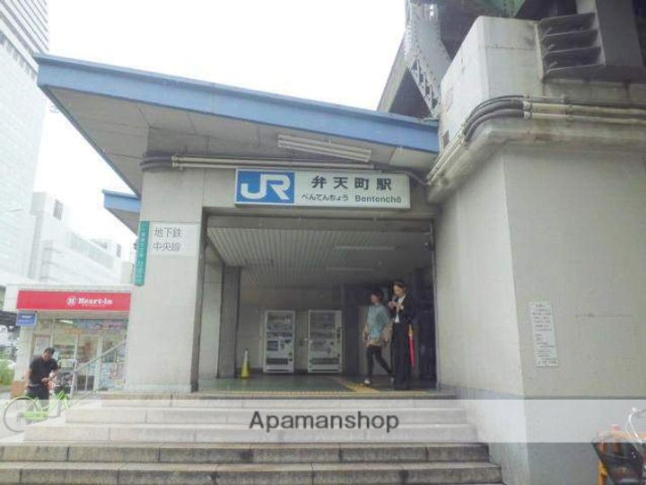 U RESIDENCE弁天町の周辺