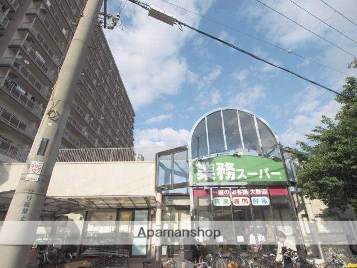 セオリー大阪ベイシティの周辺