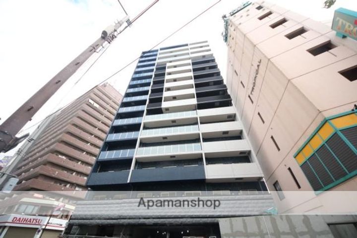 プレサンスOSAKA DOMECITYクロスティの外観