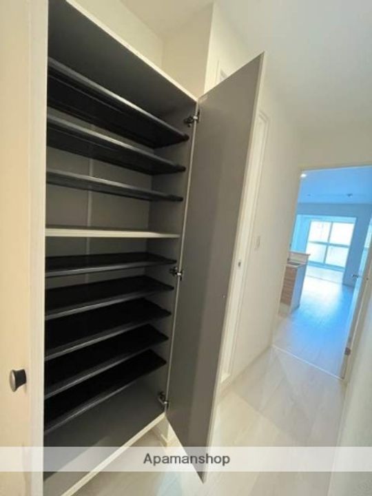 ソリティア弁天町の内装