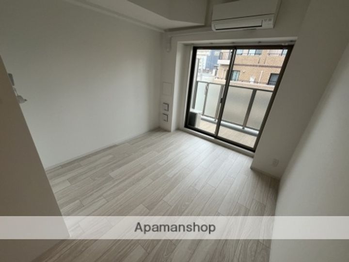 エスリード弁天町桜通レジデンスの内装