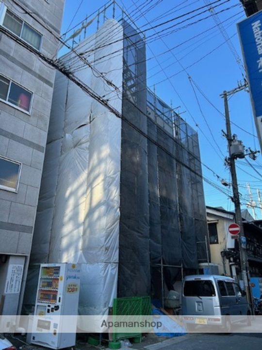 RAFFINE大阪九条の外観