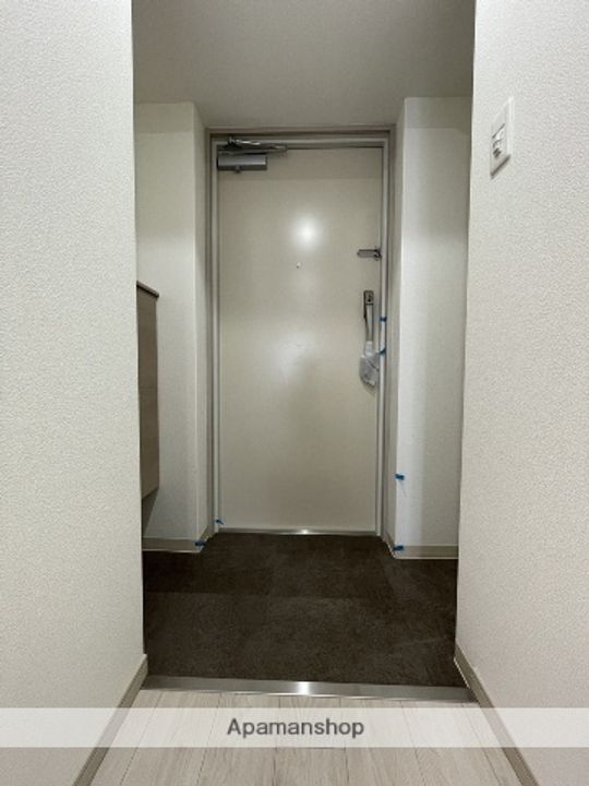 ソルテラス大阪BAY STATION SIDEの玄関