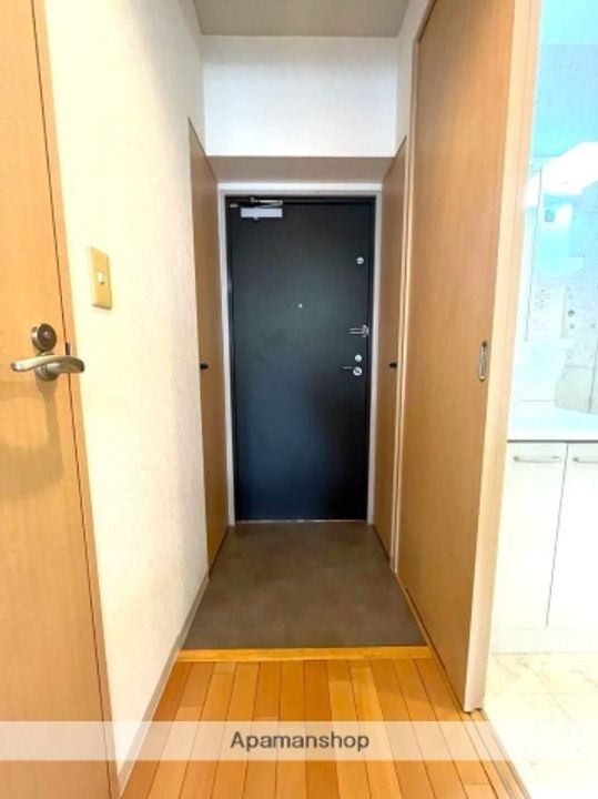 ペルソナグラータ501の玄関