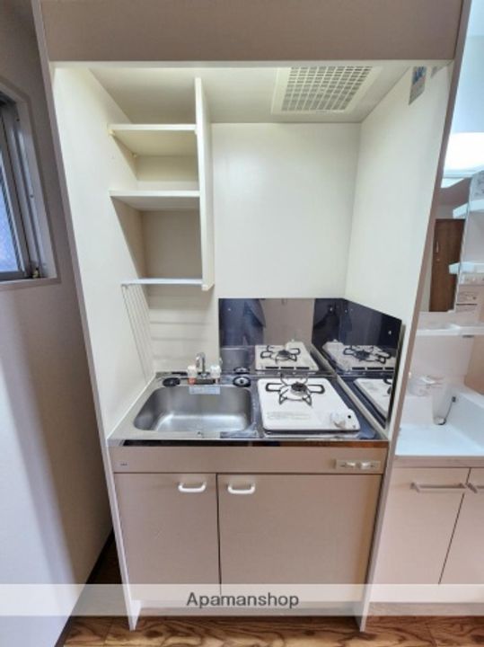 SUN CORPOのキッチン