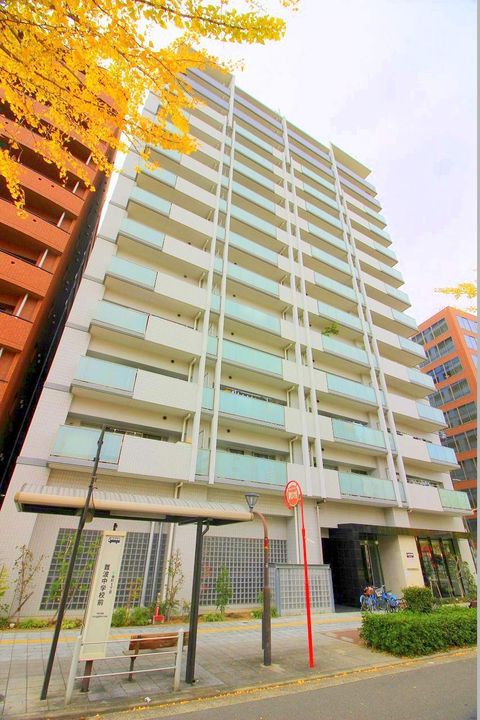 CITY SPIRE難波グレイスの外観