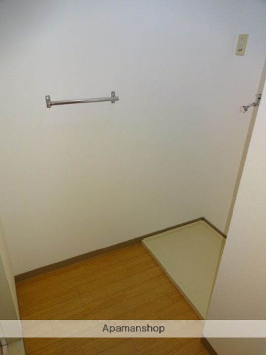 ハイツ勝山南403の内装