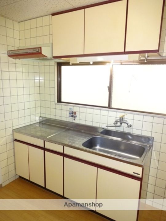 ハイツ勝山南403のキッチン