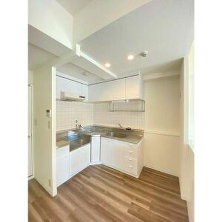 テン・フォーティの内装