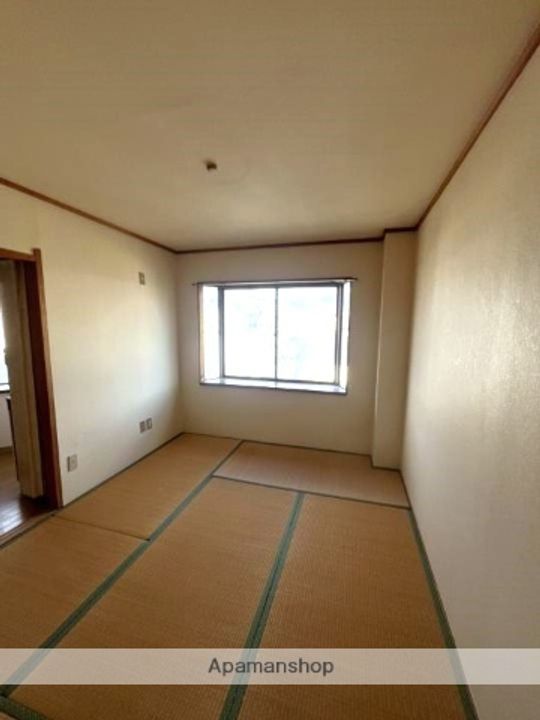 マンションコスモⅢ501の居間